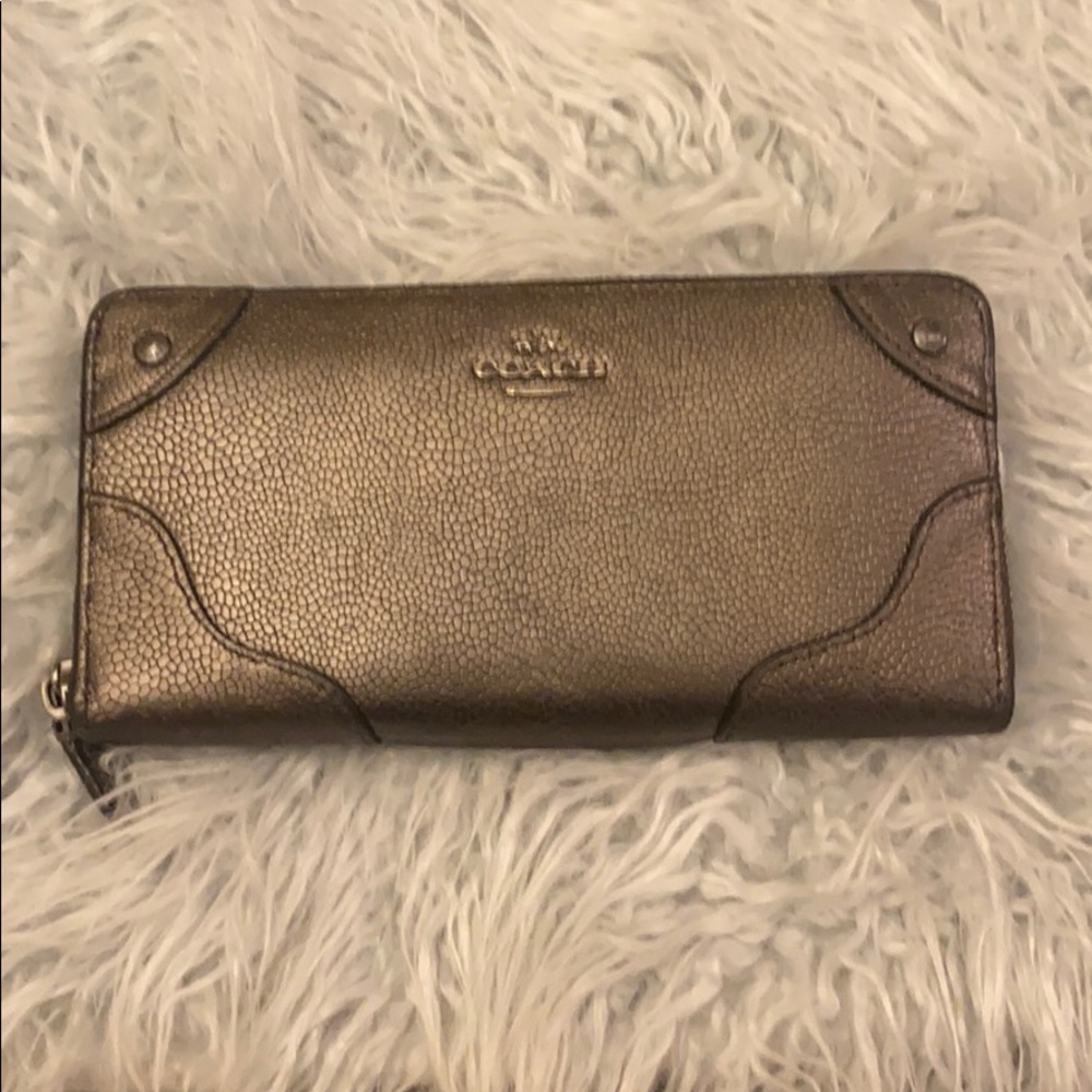 COACH Large Accordion Zip Wallet in Gunmetal